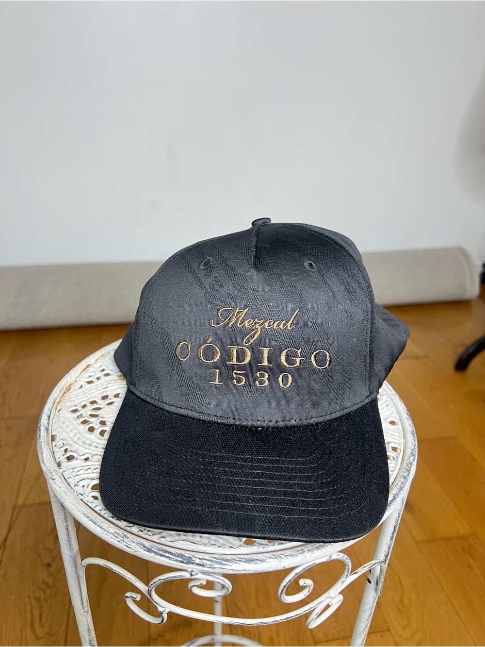 Código 1530 Black Mezcal Baseball Cap